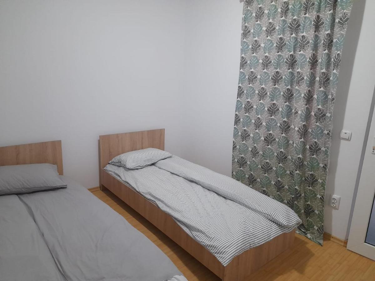 טולצ'אה Central City House מראה חיצוני תמונה